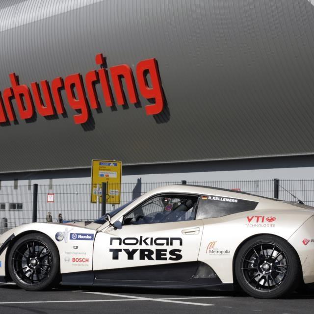 Metropolian Electric RaceAbout teki ennätyksen Nürburgringille