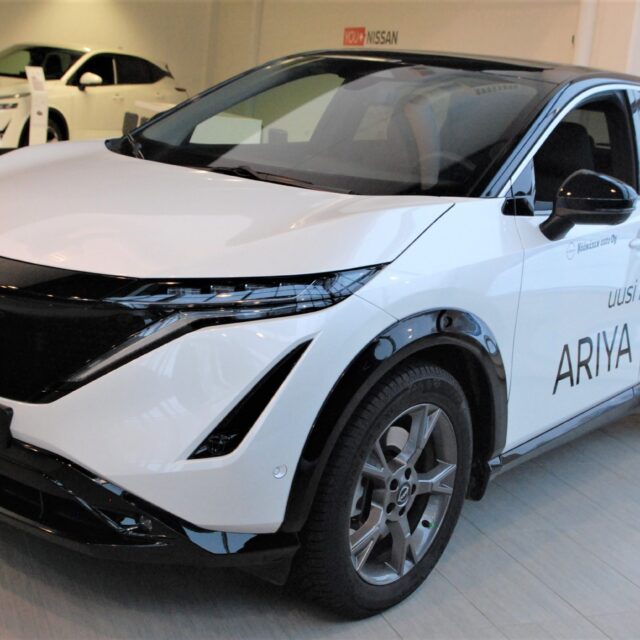 Palvelevaa autokauppaa