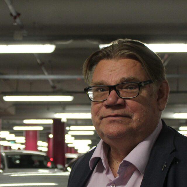 Timo Soini kertoo kokemuksistaan autokorjaamoilla