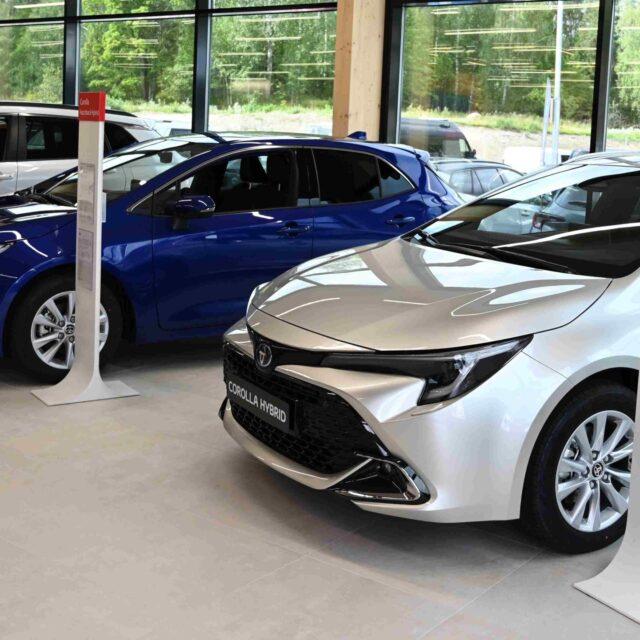 Autoveron tuotossa selvää laskua